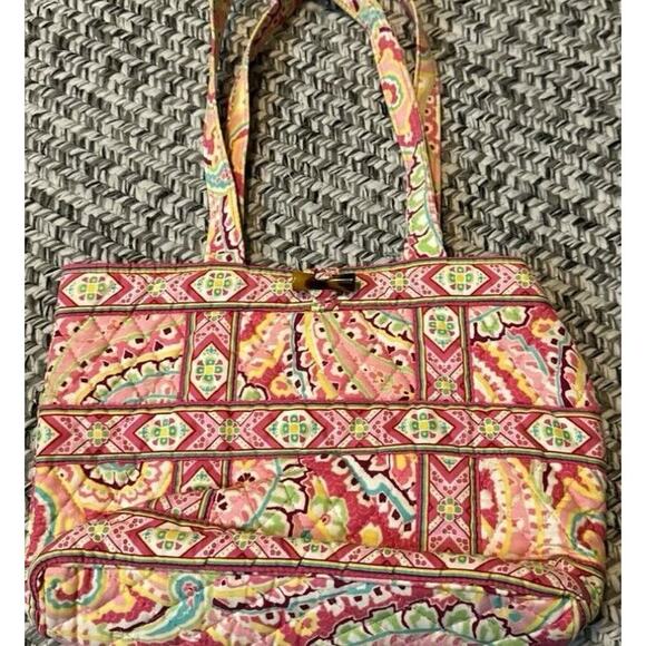Vera Bradley Large Capri Melon Quilted Tic Tac Tote Capri Melon toggle Closure - Picture 2 of 5